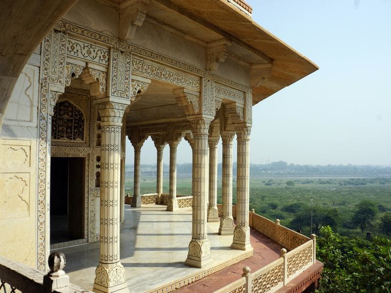 Delhi to Agra Taj Mahal Tour by Car — Same Day
