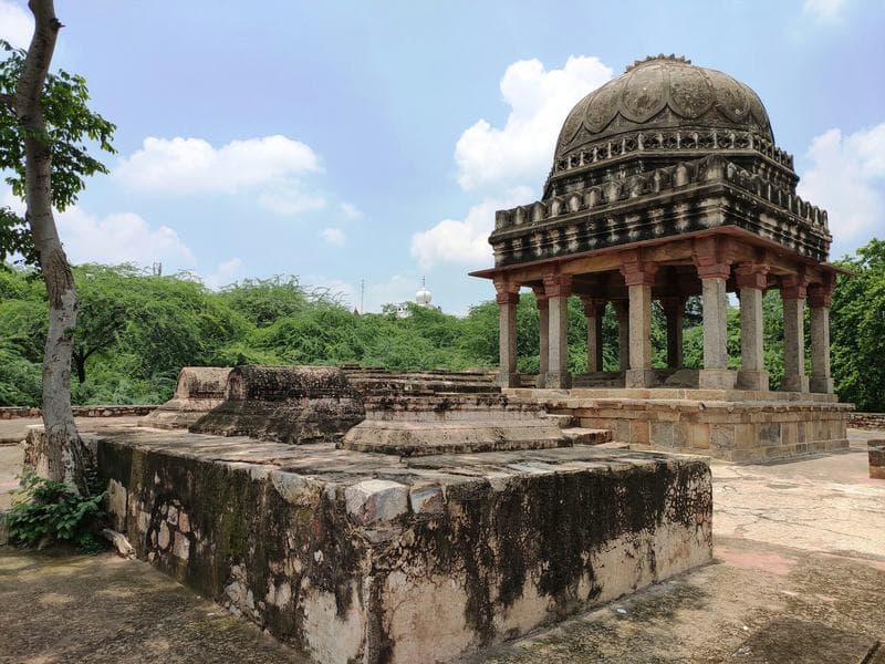 Mehrauli Park