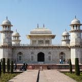 Delhi to Agra Taj Mahal Tour by Car — Same Day